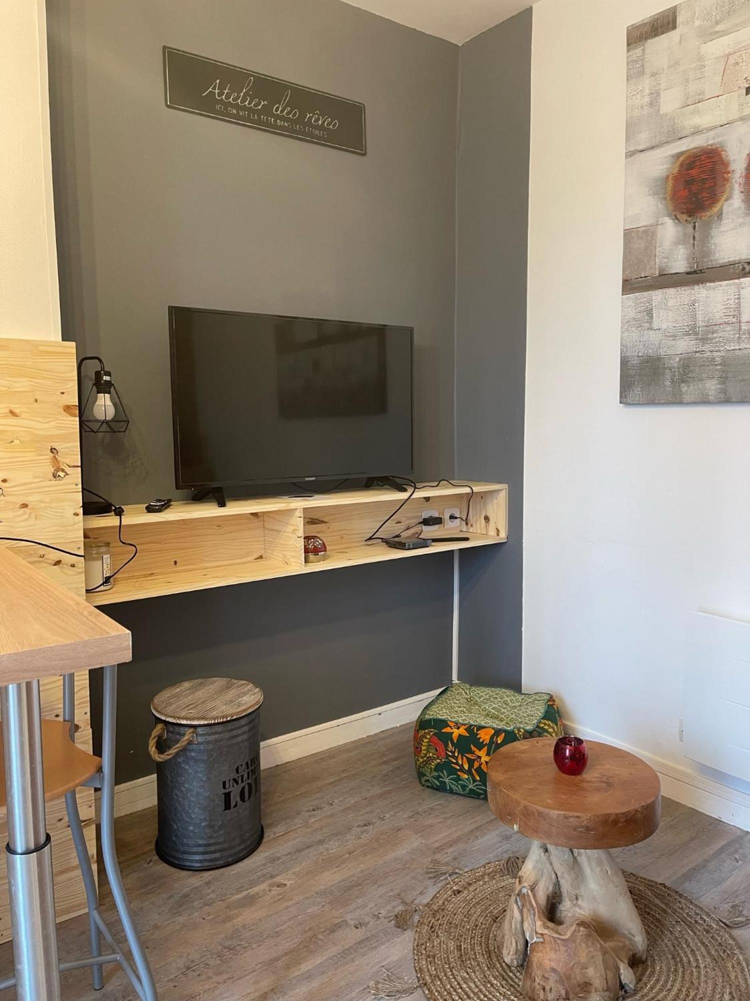 Logement Entier: Appartement Avec Terrasse Quartier De La Gare Amboise Dış mekan fotoğraf